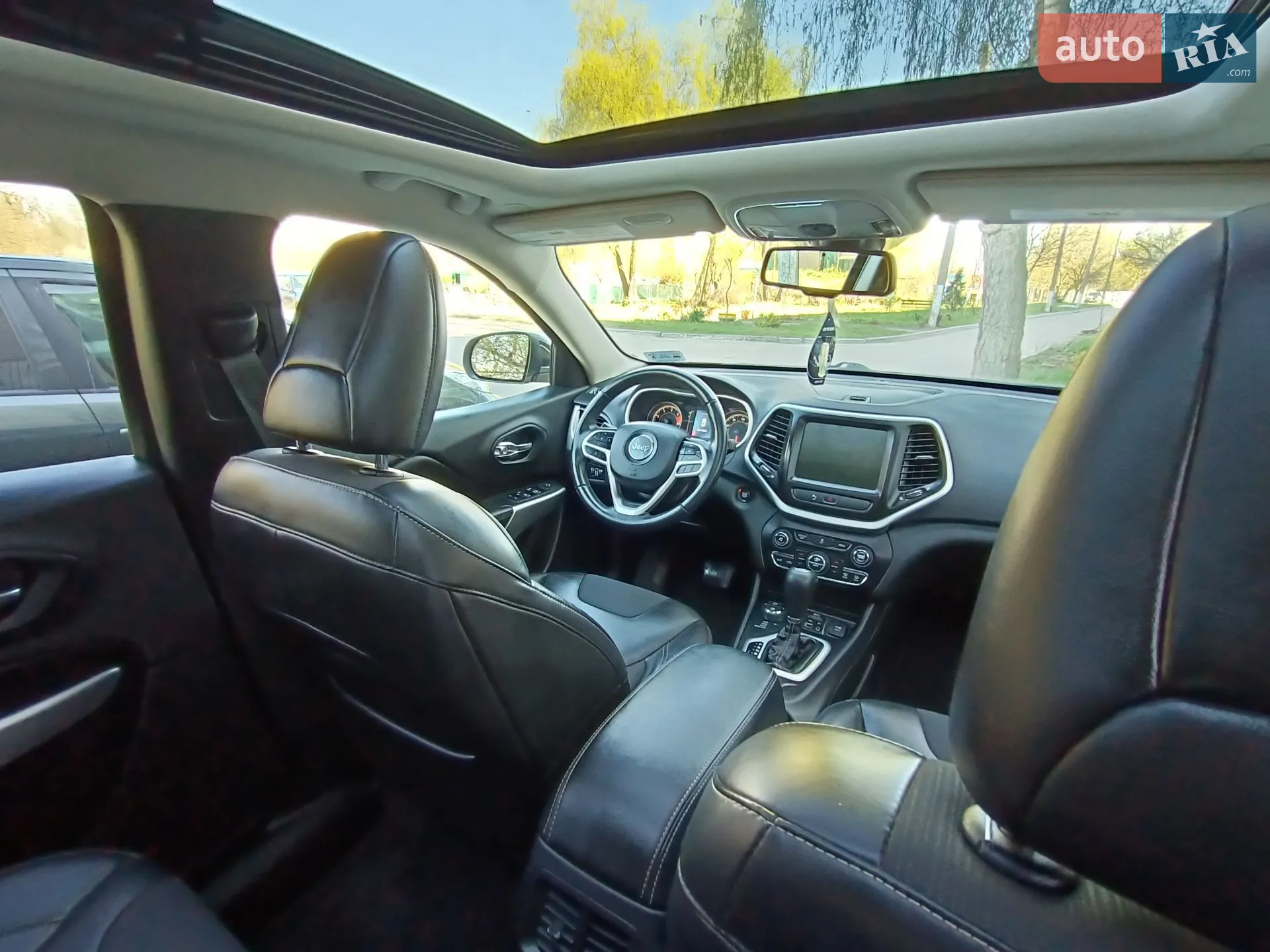 2017 Jeep Cherokee - мініатюра 9