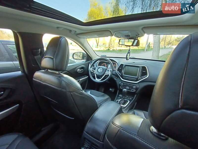 Внедорожник / Кроссовер Jeep Cherokee 2017 в Василькове фото 9 Внедорожник / Кроссовер Jeep Cherokee 2017 в Василькове