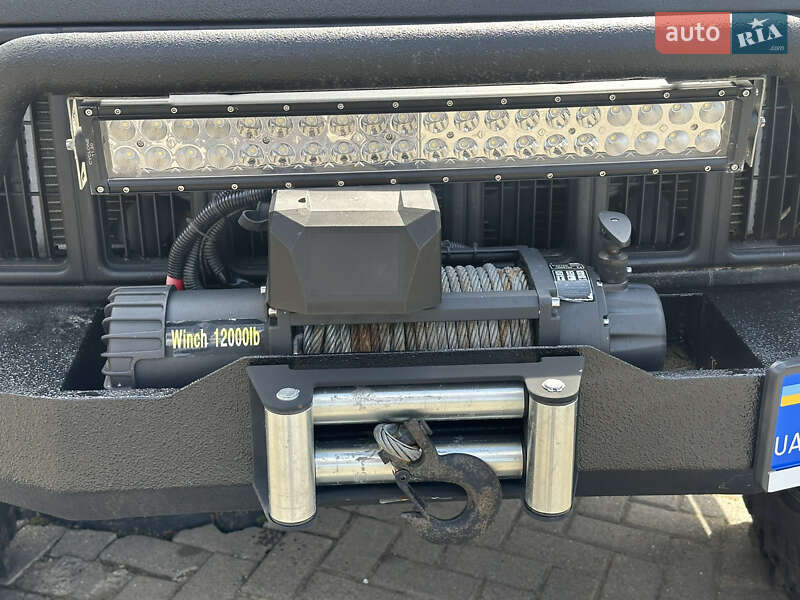 Позашляховик / Кросовер Jeep Cherokee 1997 в Чернівцях