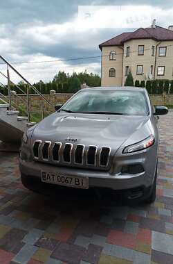 Внедорожник / Кроссовер Jeep Cherokee 2014 в Долине