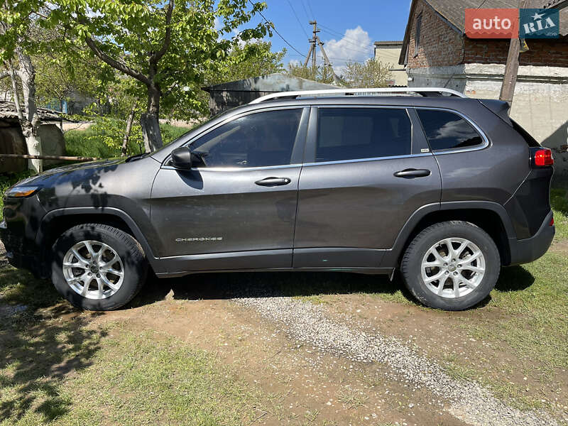 Внедорожник / Кроссовер Jeep Cherokee 2015 в Бережанах фото 6 Внедорожник / Кроссовер Jeep Cherokee 2015 в Бережанах