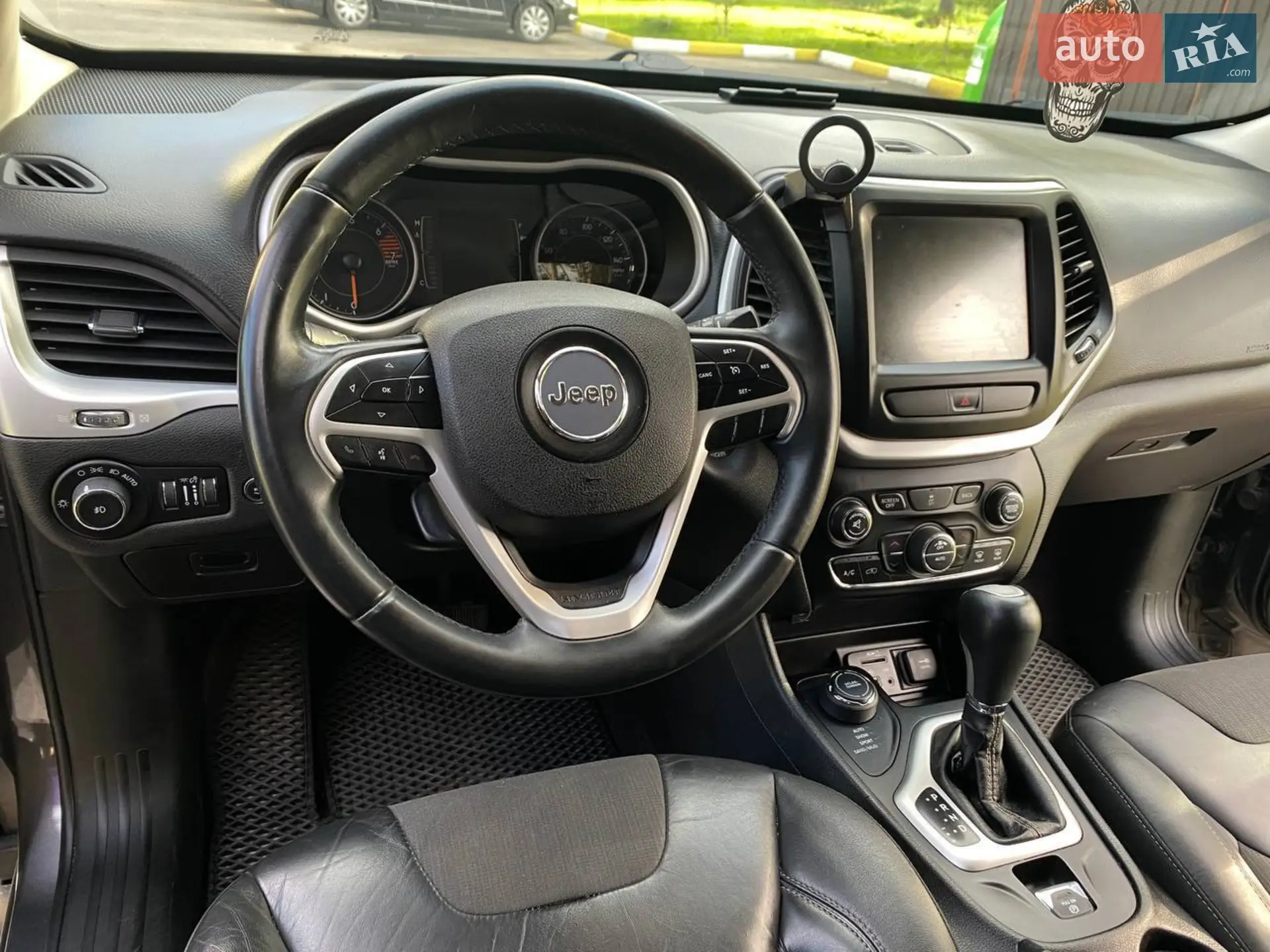 2017 Jeep Cherokee - мініатюра 11