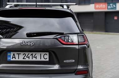Внедорожник / Кроссовер Jeep Cherokee 2018 в Ивано-Франковске