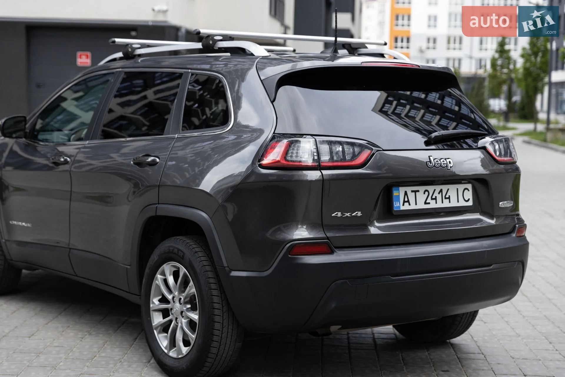 2018 Jeep Cherokee - мініатюра 8