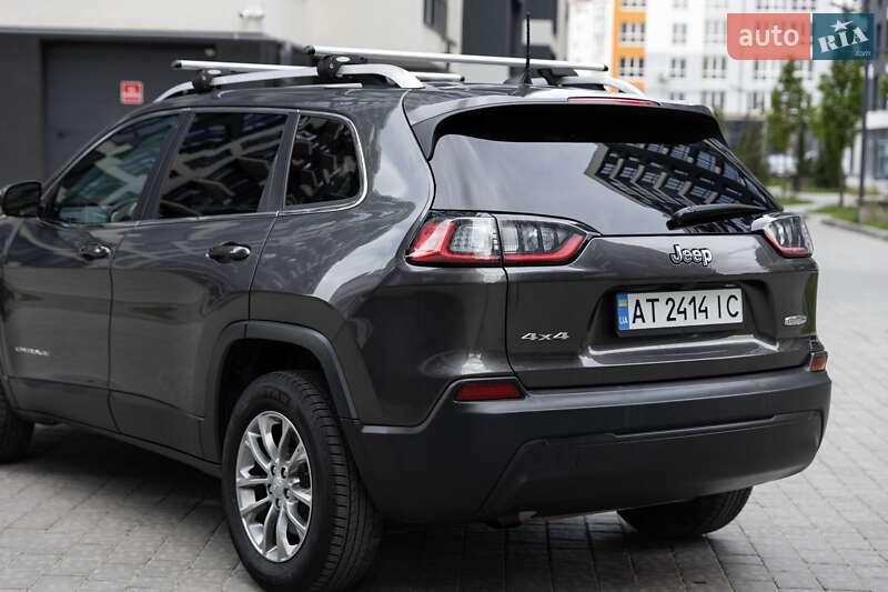 Внедорожник / Кроссовер Jeep Cherokee 2018 в Ивано-Франковске