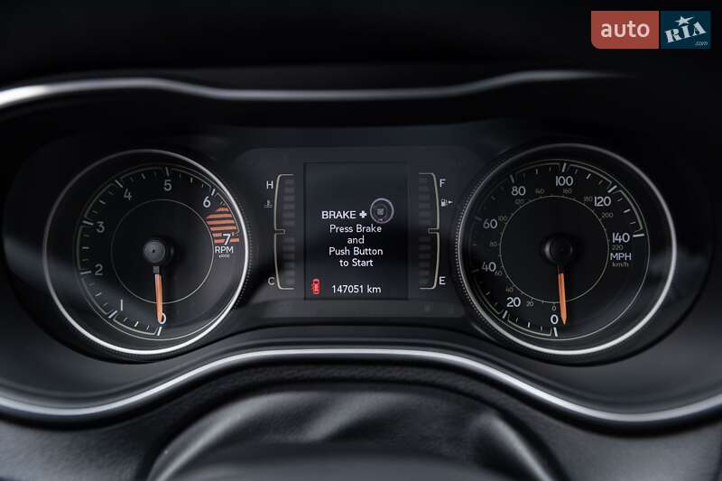 Внедорожник / Кроссовер Jeep Cherokee 2018 в Ивано-Франковске