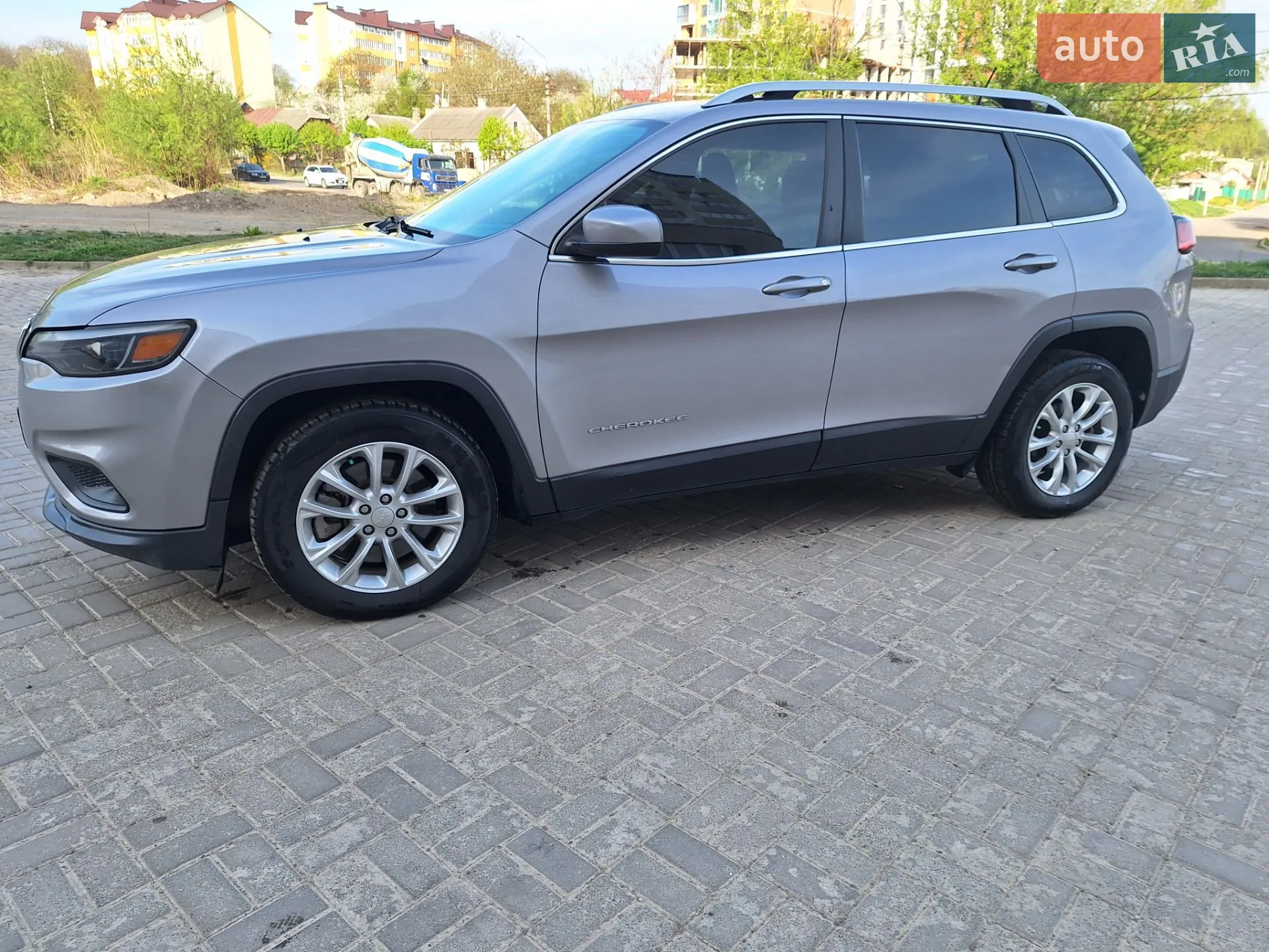2018 Jeep Cherokee - мініатюра 2
