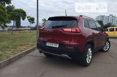 Внедорожник / Кроссовер Jeep Cherokee 2016 в Черкассах