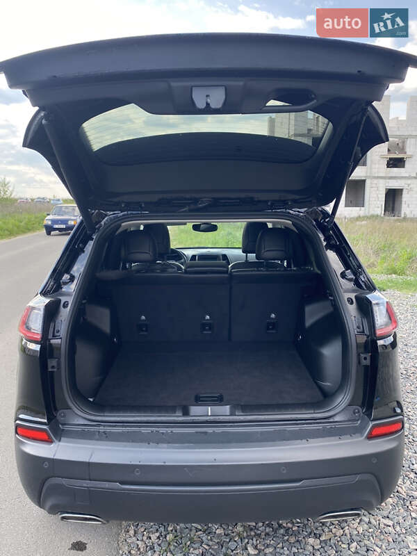 Позашляховик / Кросовер Jeep Cherokee 2019 в Софіївській Борщагівці