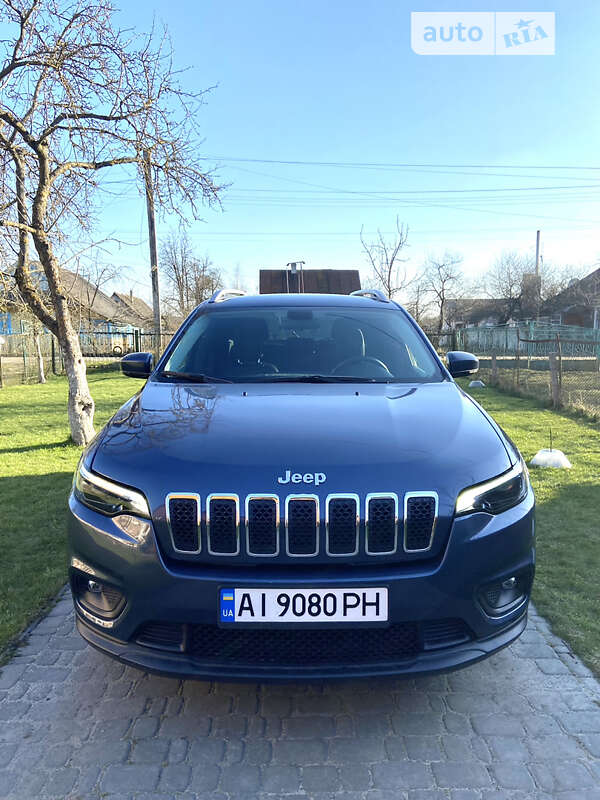 Внедорожник / Кроссовер Jeep Cherokee 2019 в Киеве