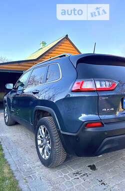 Внедорожник / Кроссовер Jeep Cherokee 2019 в Киеве