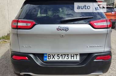 Внедорожник / Кроссовер Jeep Cherokee 2015 в Хмельницком