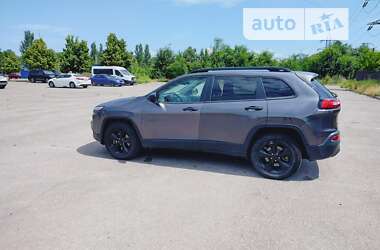 Позашляховик / Кросовер Jeep Cherokee 2016 в Дніпрі