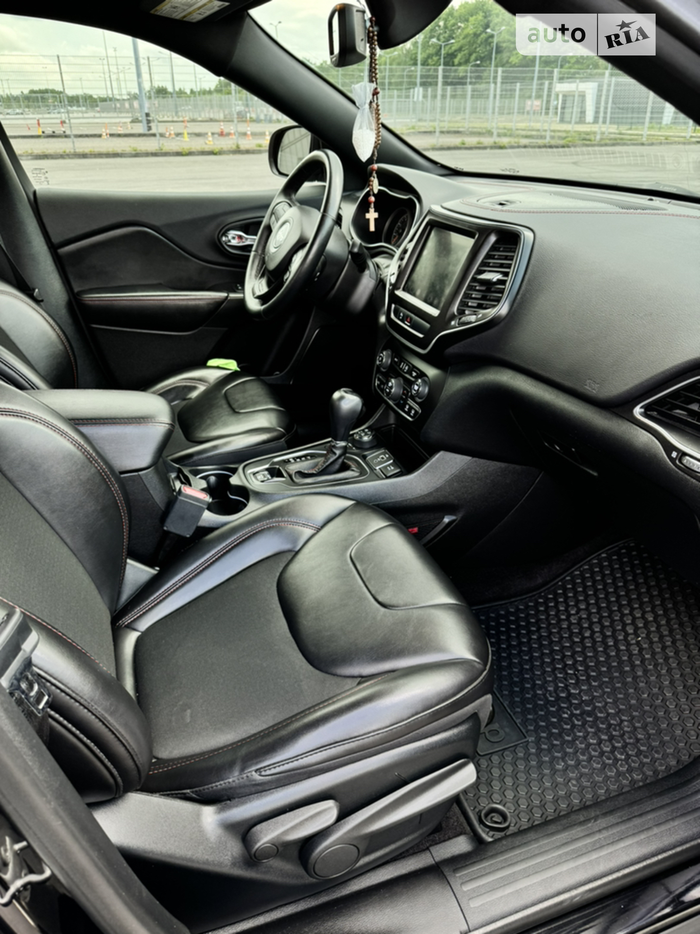 2018 Jeep Cherokee - мініатюра 21