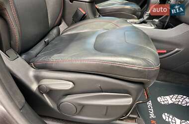 Внедорожник / Кроссовер Jeep Cherokee 2014 в 