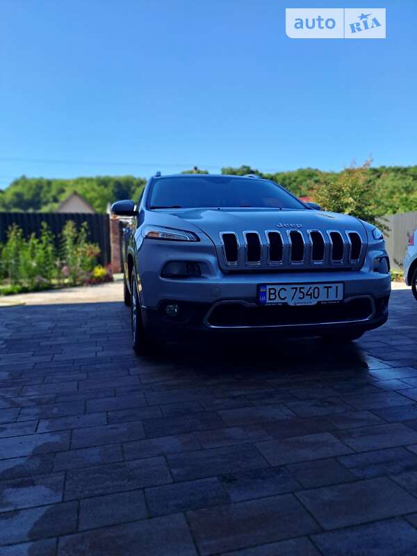 Позашляховик / Кросовер Jeep Cherokee 2016 в Жовкві фото 2 Позашляховик / Кросовер Jeep Cherokee 2016 в Жовкві
