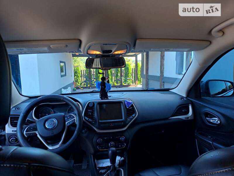 Позашляховик / Кросовер Jeep Cherokee 2016 в Жовкві фото 16 Позашляховик / Кросовер Jeep Cherokee 2016 в Жовкві