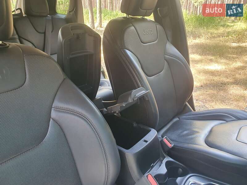 Позашляховик / Кросовер Jeep Cherokee 2018 в Сумах фото 15 Позашляховик / Кросовер Jeep Cherokee 2018 в Сумах