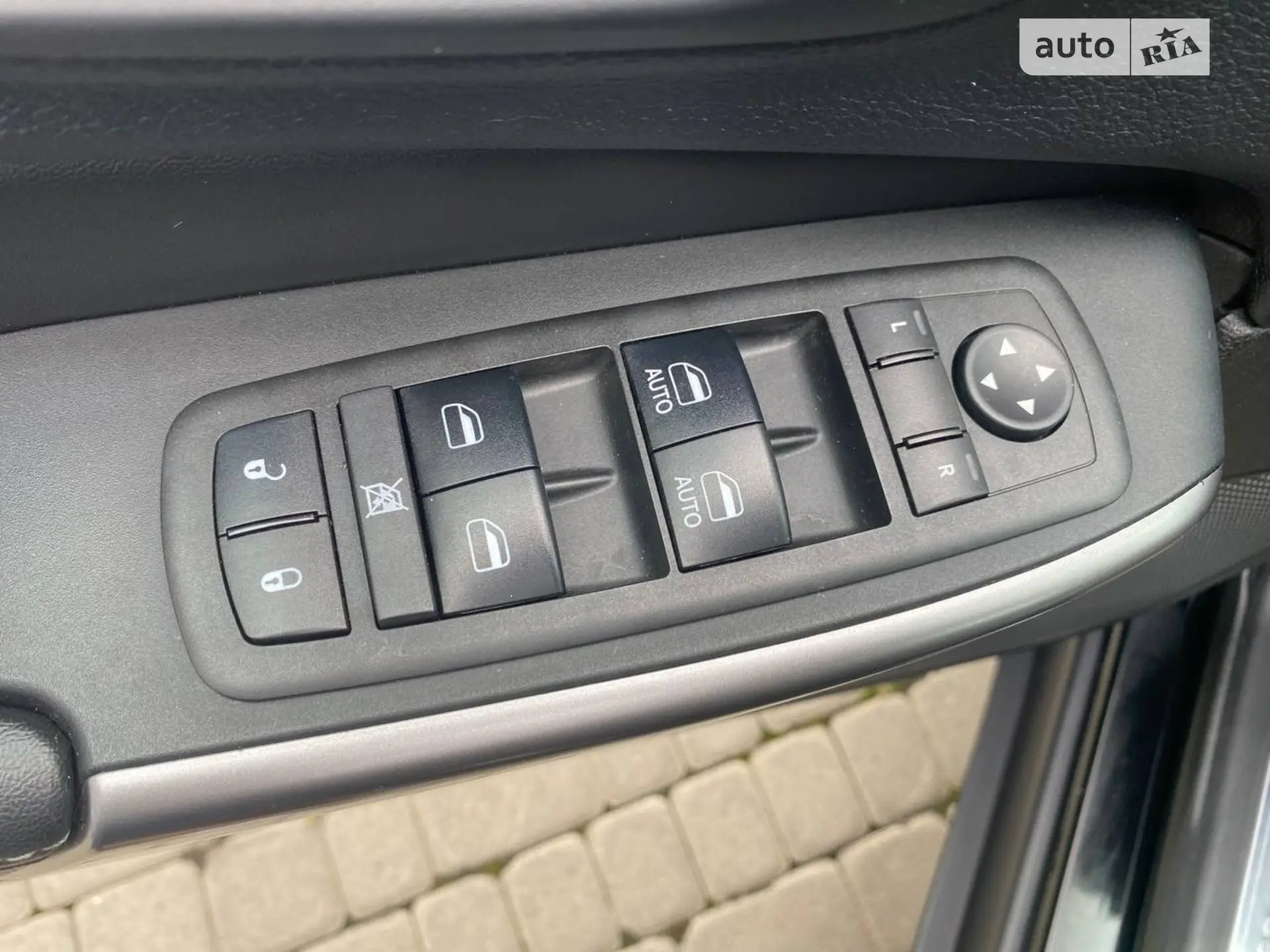 2018 Jeep Cherokee - мініатюра 18