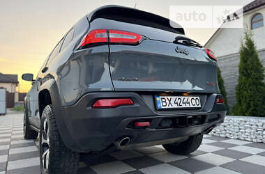 Позашляховик / Кросовер Jeep Cherokee 2013 в Летичіві