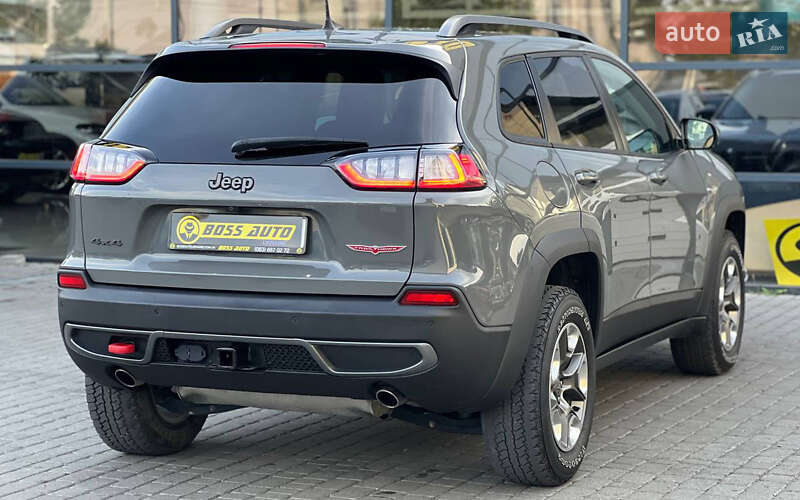 Внедорожник / Кроссовер Jeep Cherokee 2018 в Ивано-Франковске