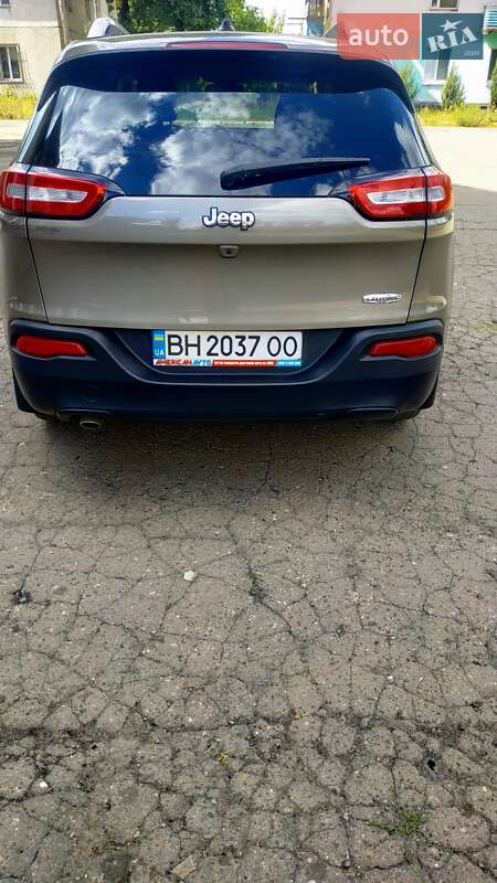 Позашляховик / Кросовер Jeep Cherokee 2016 в Добропіллі