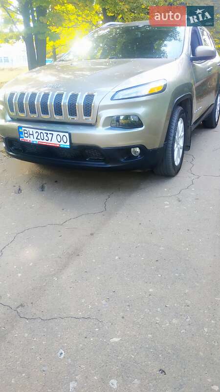 Позашляховик / Кросовер Jeep Cherokee 2016 в Добропіллі