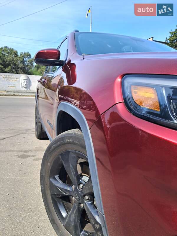 Позашляховик / Кросовер Jeep Cherokee 2018 в Новомосковську