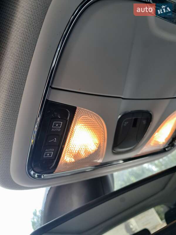 Позашляховик / Кросовер Jeep Cherokee 2018 в Новомосковську