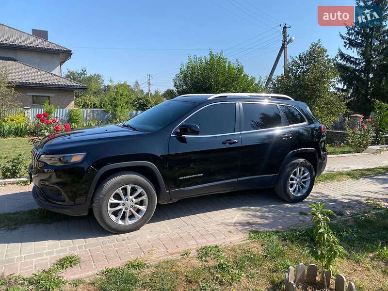 Позашляховик / Кросовер Jeep Cherokee 2018 в Тернополі
