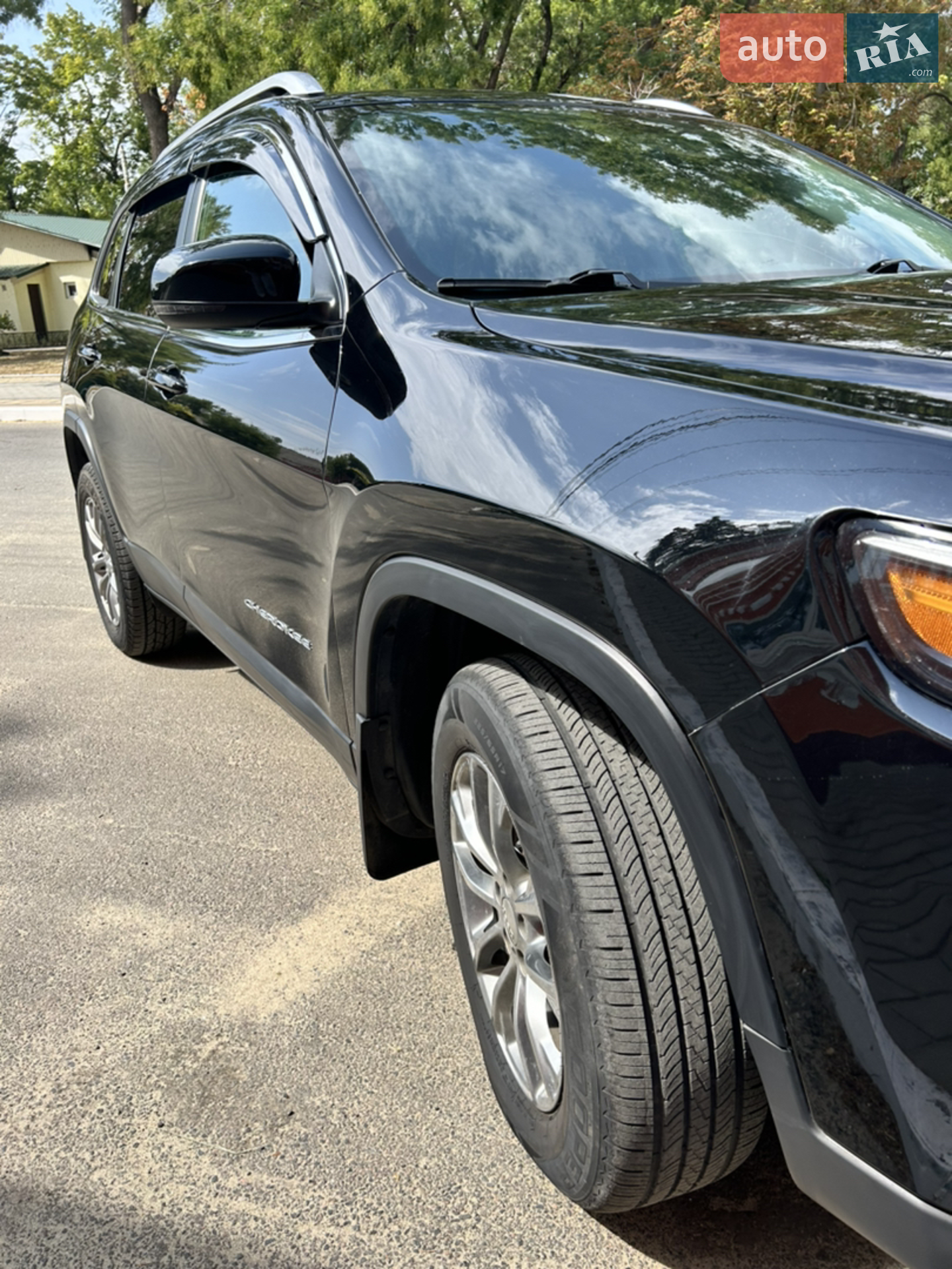 2018 Jeep Cherokee - мініатюра 11