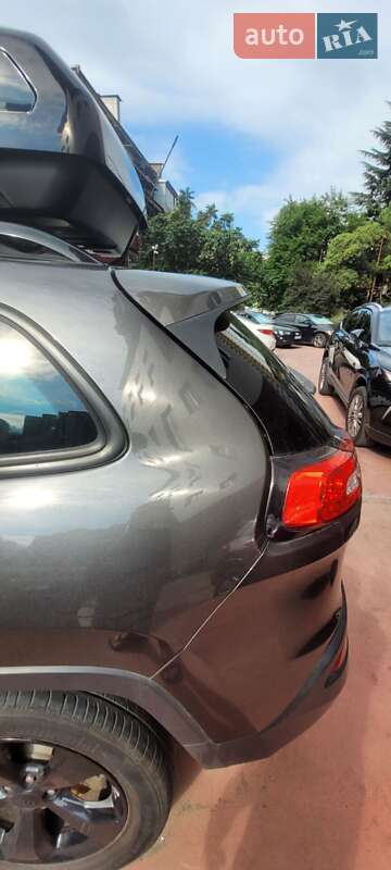 Позашляховик / Кросовер Jeep Cherokee 2017 в Херсоні