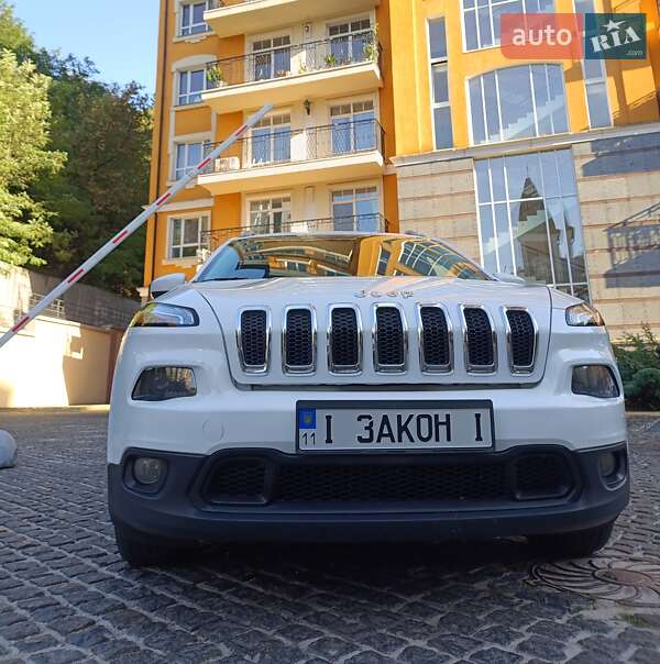 Внедорожник / Кроссовер Jeep Cherokee 2015 в Киеве фото 6 Внедорожник / Кроссовер Jeep Cherokee 2015 в Киеве