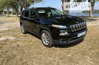 Внедорожник / Кроссовер Jeep Cherokee 2014 в Черкассах