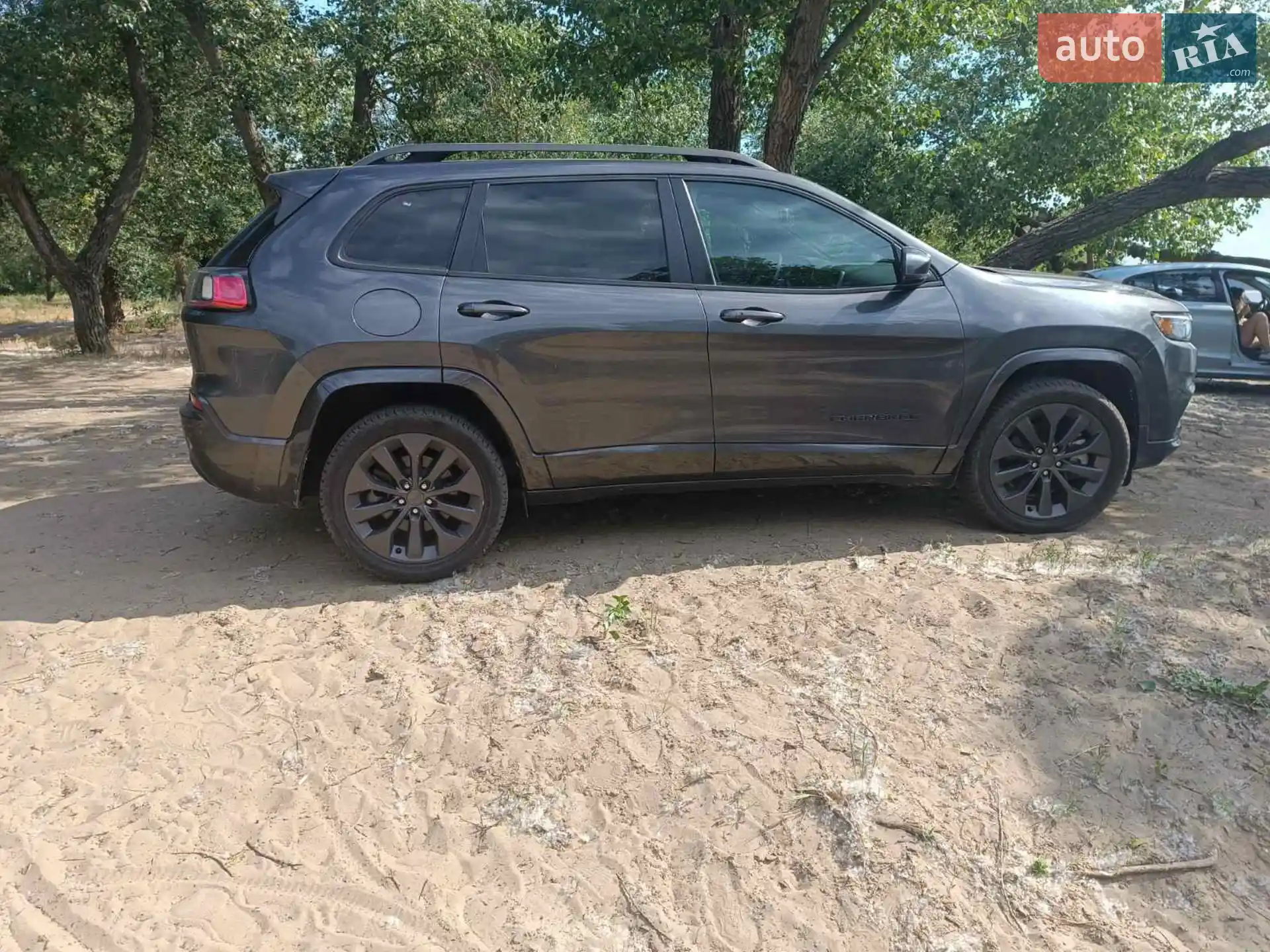 2018 Jeep Cherokee - мініатюра 4