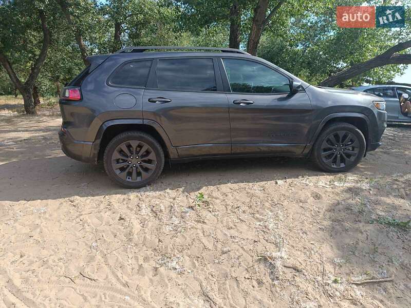 Позашляховик / Кросовер Jeep Cherokee 2018 в Запоріжжі