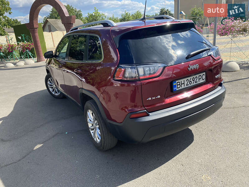 Внедорожник / Кроссовер Jeep Cherokee 2018 в Подольске