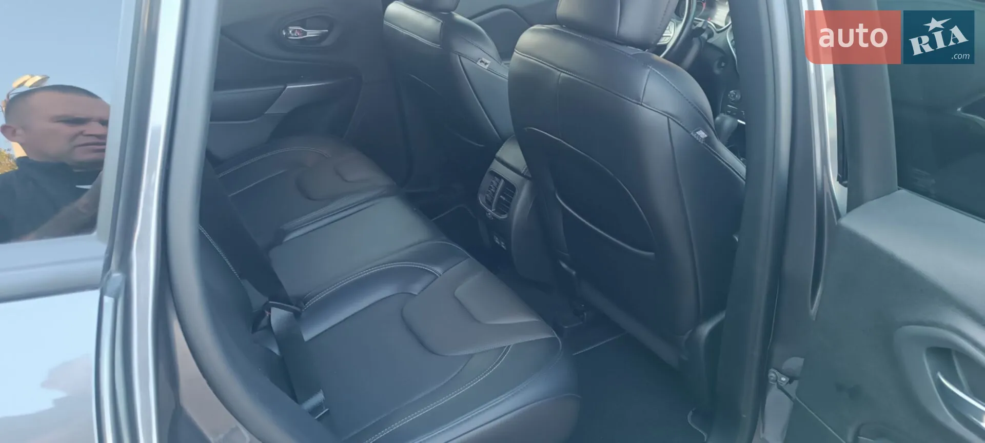 2021 Jeep Cherokee - мініатюра 19