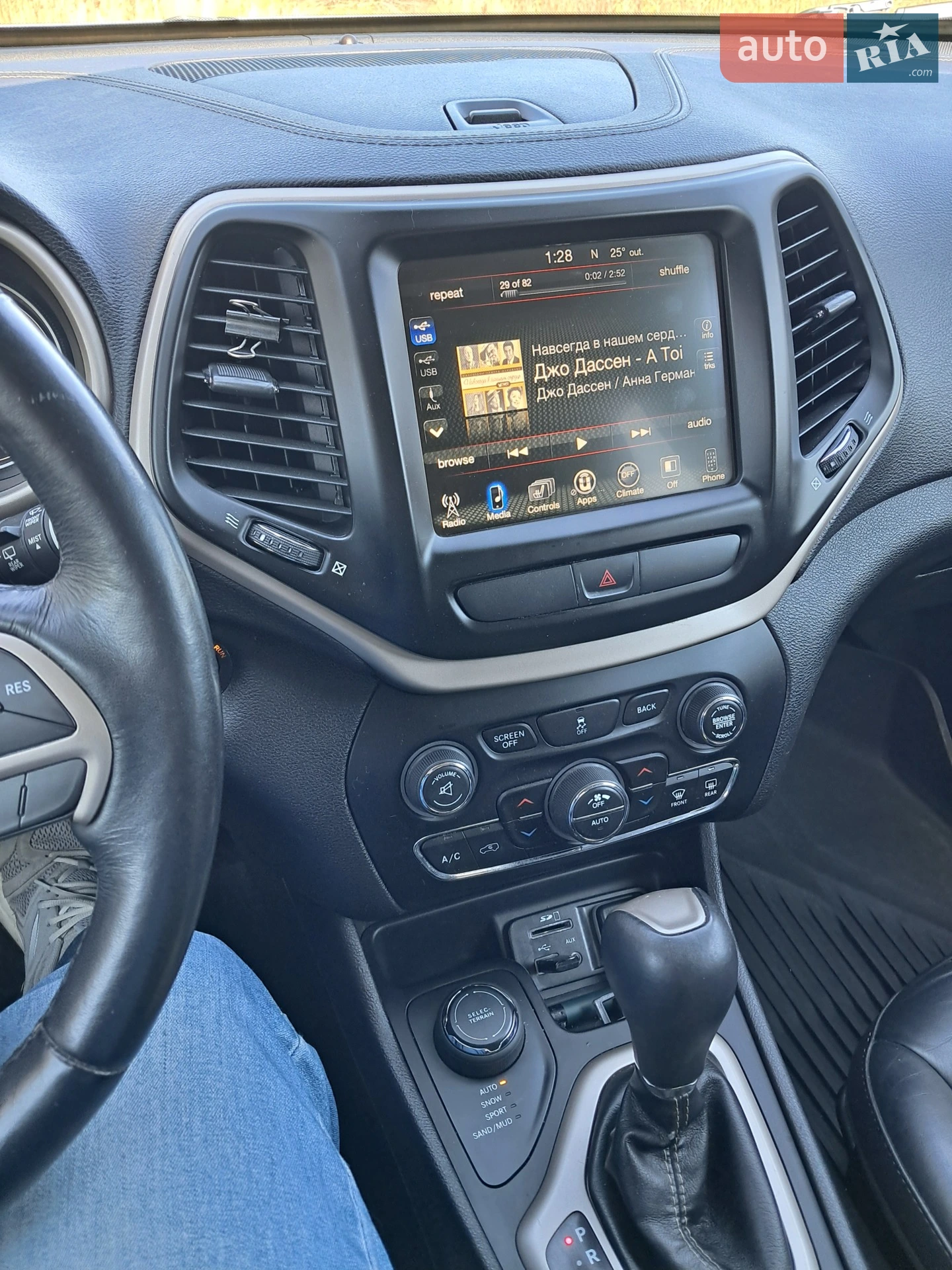 2016 Jeep Cherokee - мініатюра 3