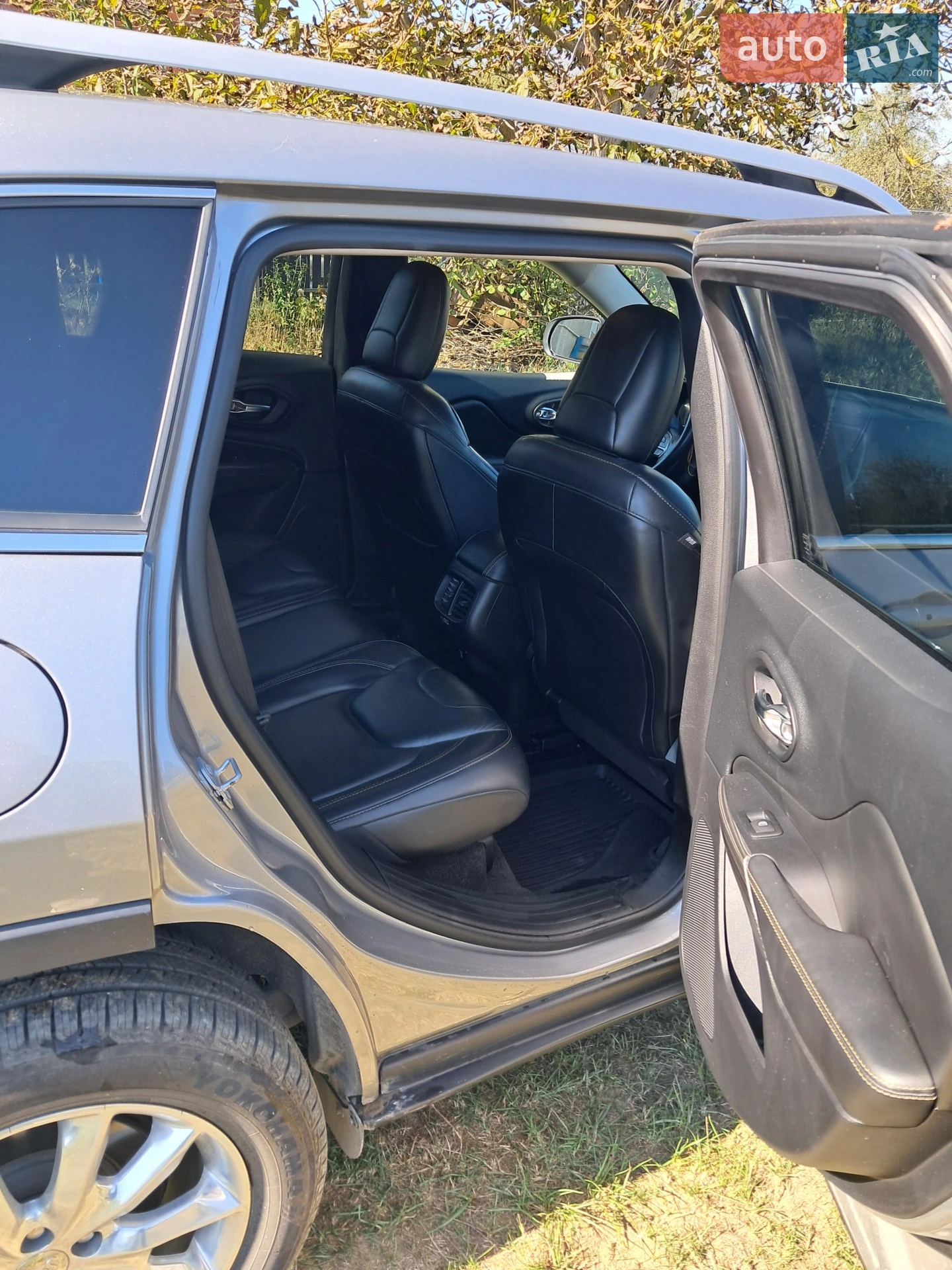 2016 Jeep Cherokee - мініатюра 9