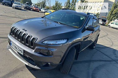 Внедорожник / Кроссовер Jeep Cherokee 2015 в Киеве