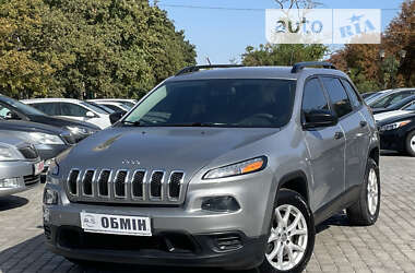 Внедорожник / Кроссовер Jeep Cherokee 2015 в Кривом Роге