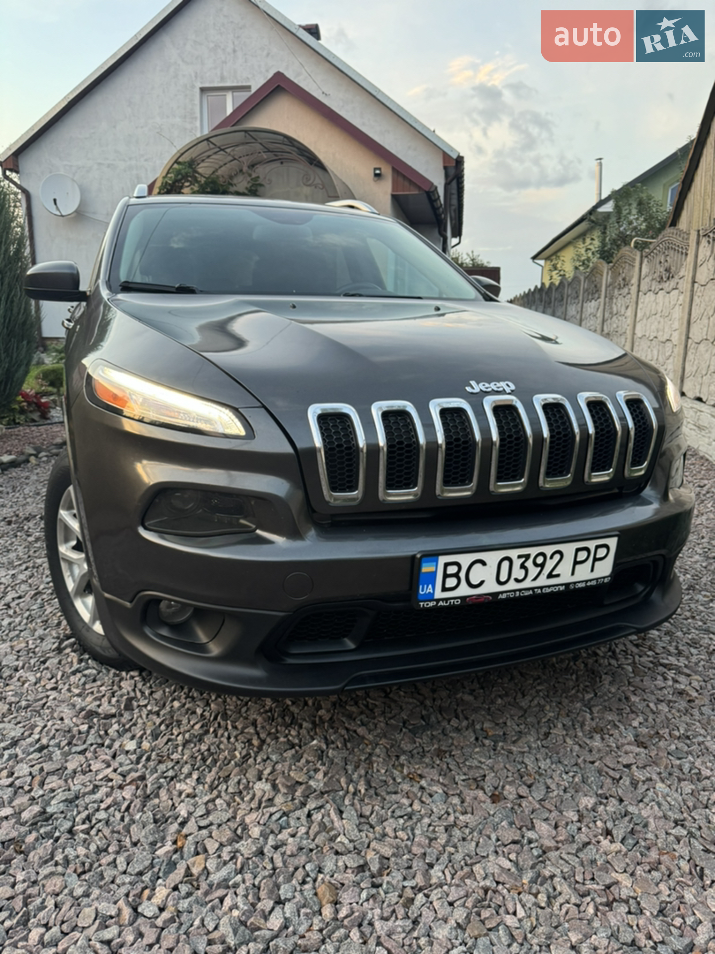 2015 Jeep Cherokee - мініатюра 4