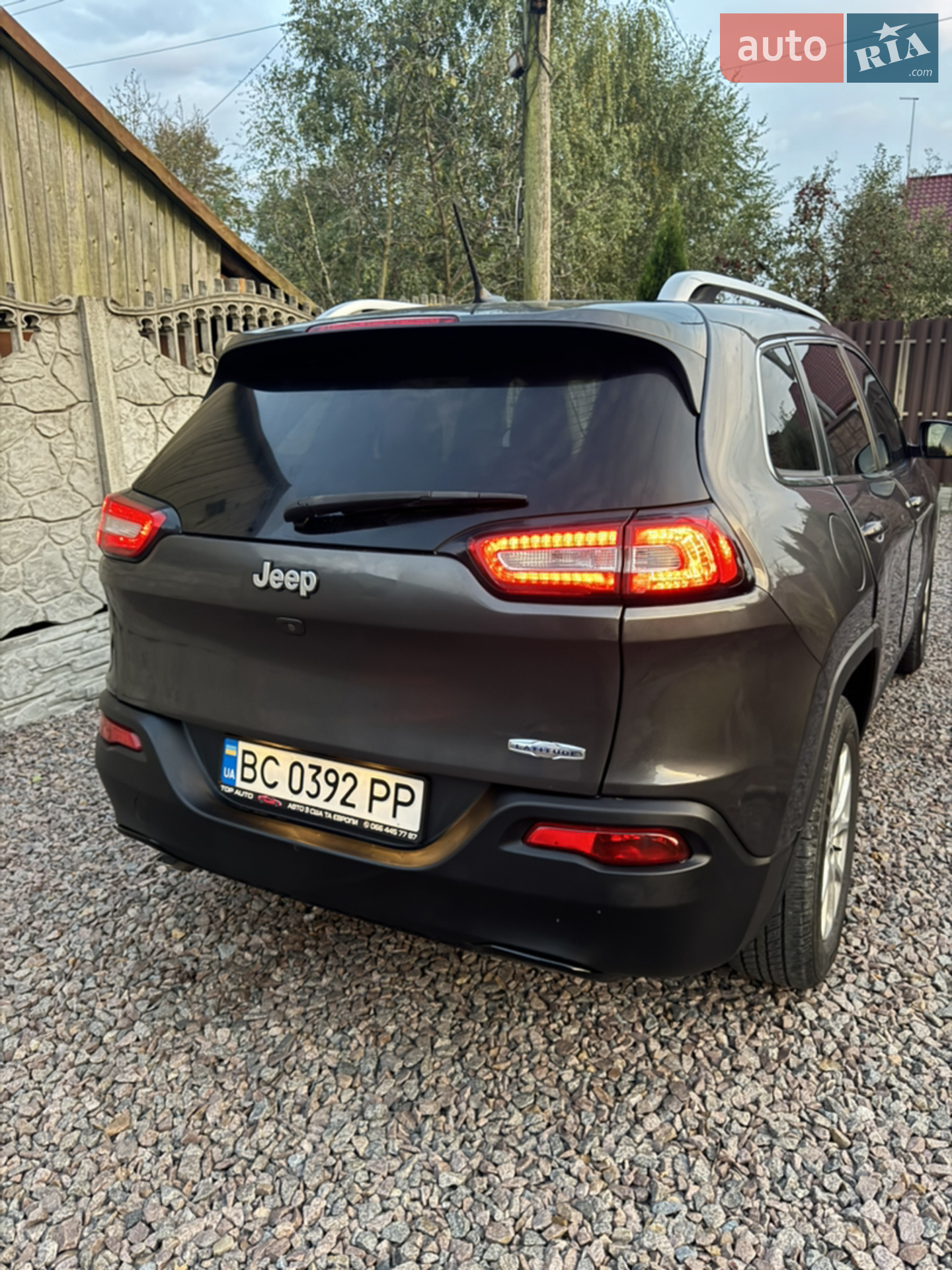 2015 Jeep Cherokee - мініатюра 22
