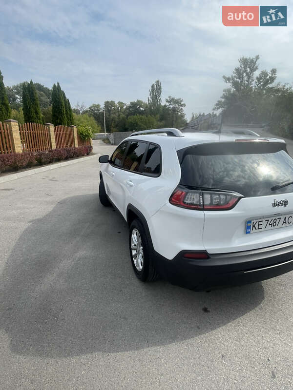 Внедорожник / Кроссовер Jeep Cherokee 2020 в Днепре