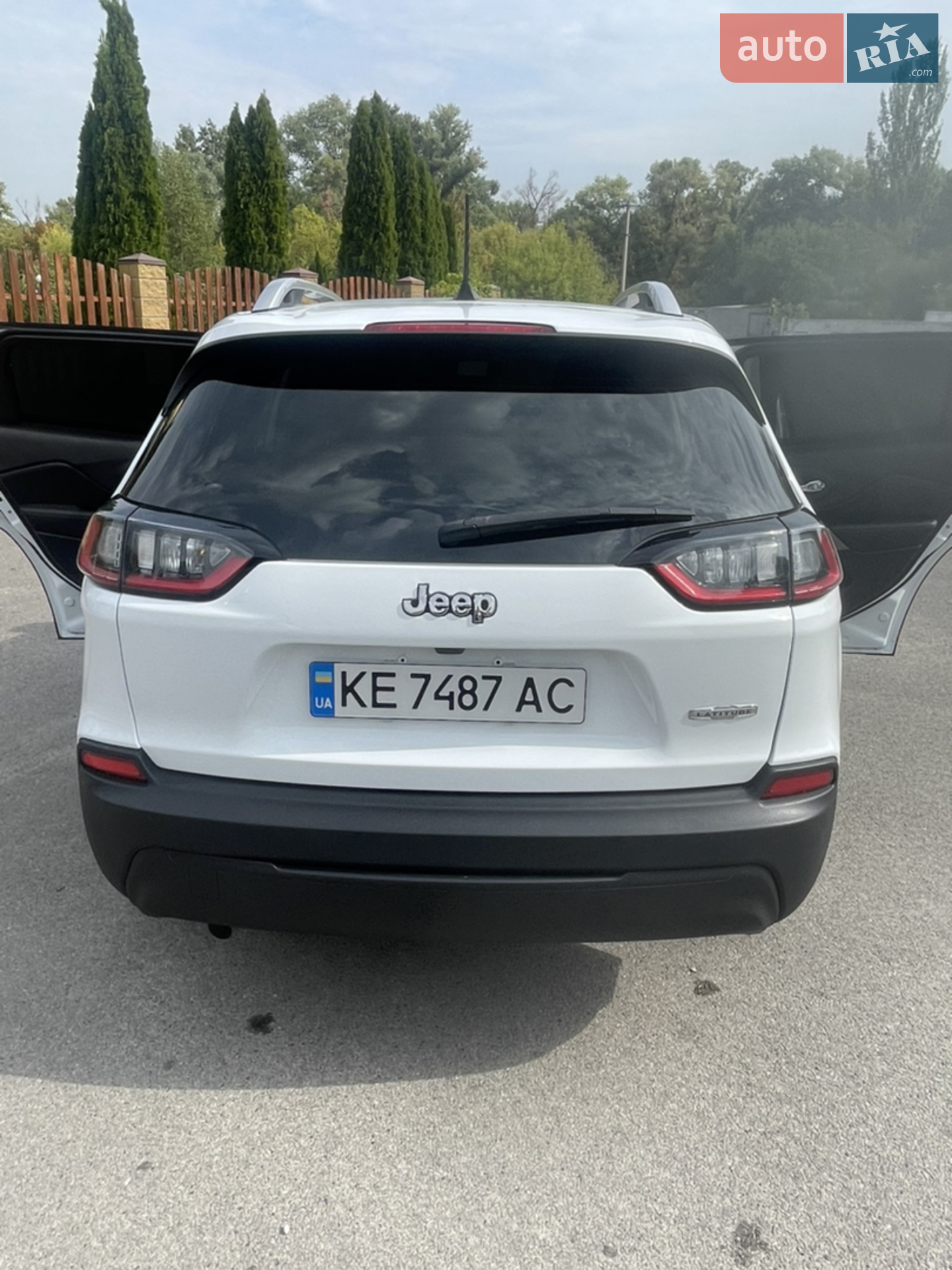 2020 Jeep Cherokee - мініатюра 9