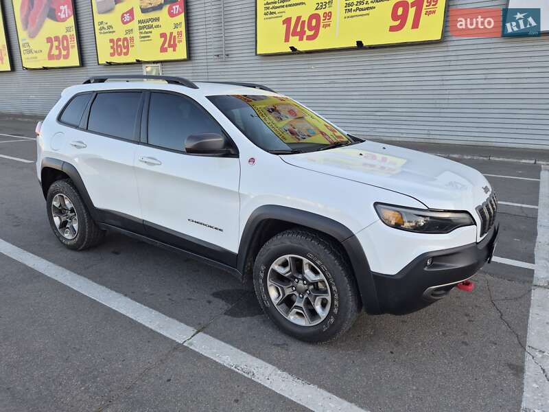 Позашляховик / Кросовер Jeep Cherokee 2018 в Полтаві