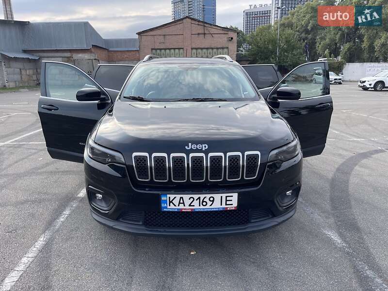 Внедорожник / Кроссовер Jeep Cherokee 2018 в Киеве фото 12 Внедорожник / Кроссовер Jeep Cherokee 2018 в Киеве