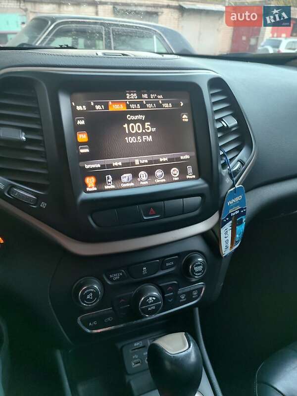 Позашляховик / Кросовер Jeep Cherokee 2014 в Дніпрі