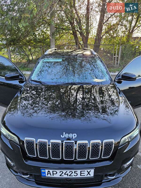 Внедорожник / Кроссовер Jeep Cherokee 2018 в Запорожье
